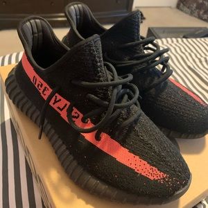 Adidas Yeezy boost 350 V2 core black red